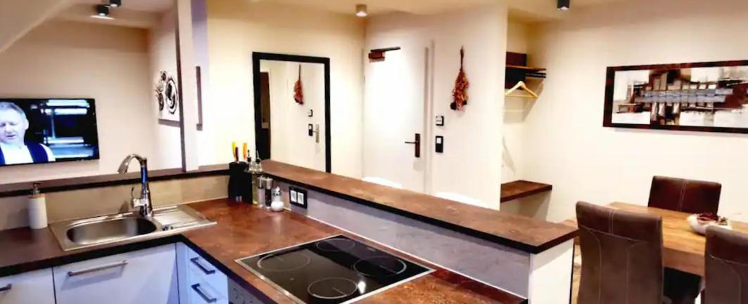 Luxor City Apartments 利恩茨 外观 照片