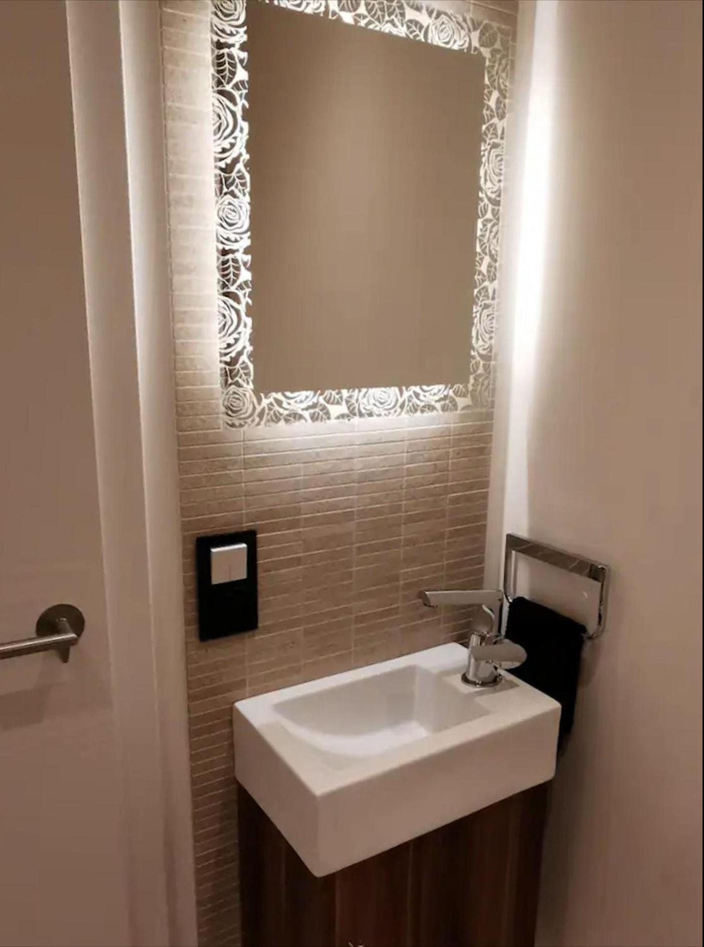 Luxor City Apartments 利恩茨 外观 照片