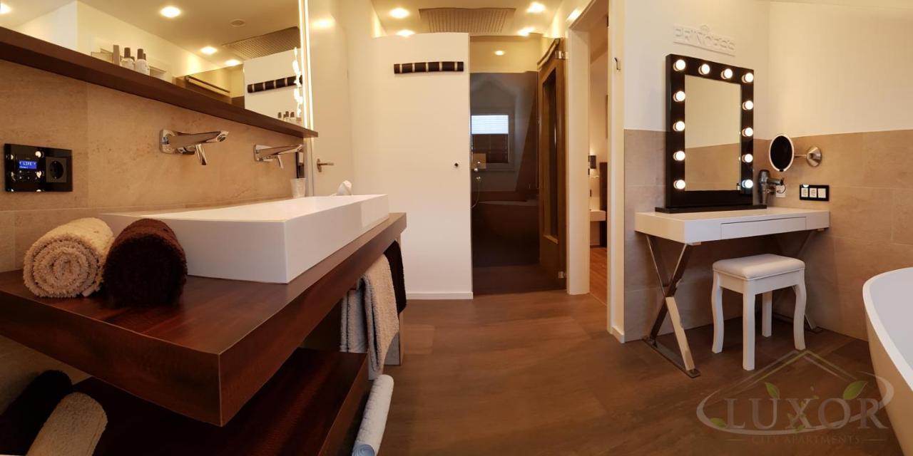 Luxor City Apartments 利恩茨 外观 照片